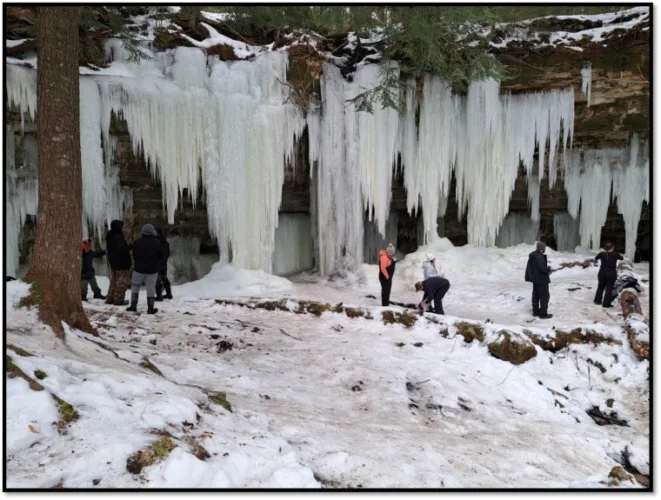 Zoning dispute around Eben Ice Caves